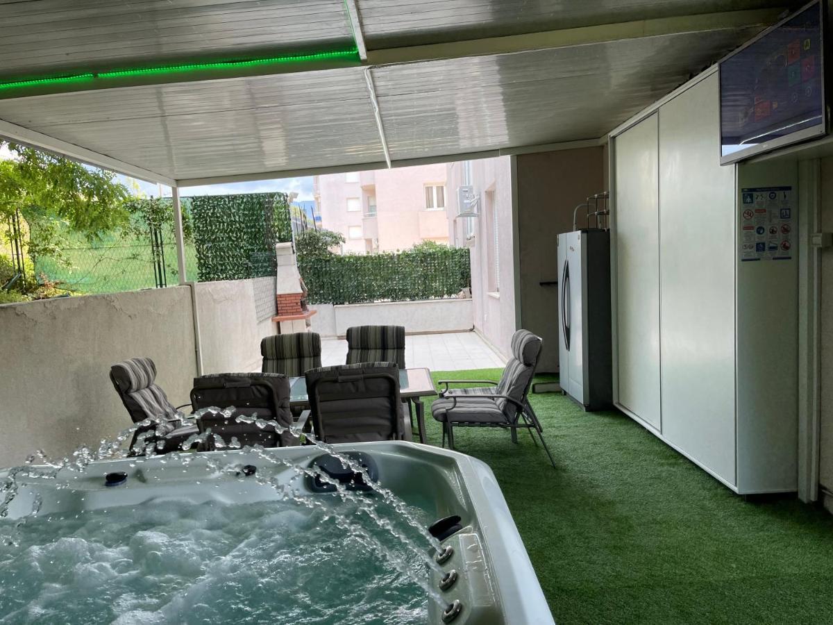 Apartment Relax Whit Big Terrace 170M2 Near The Beach Split Exterior foto